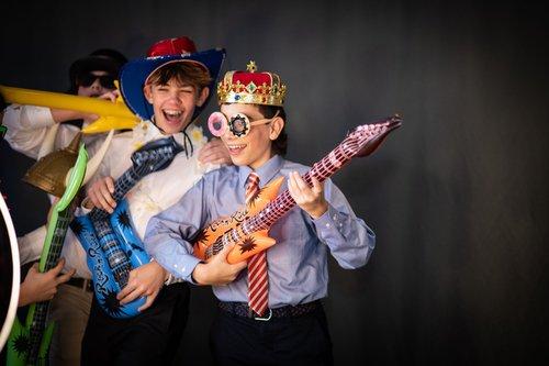 mobile - carousel-hero-element image-2