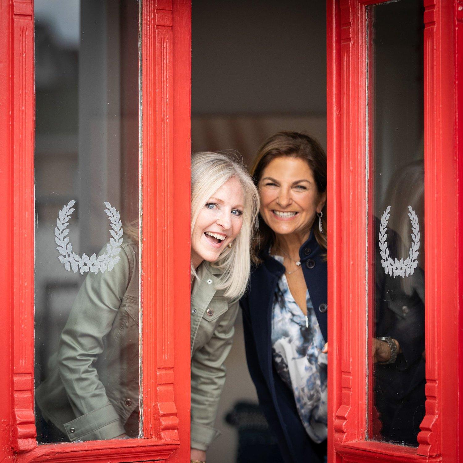 carousel-hero-element image-0