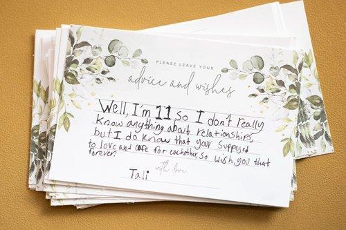 mobile - carousel-hero-element image-6