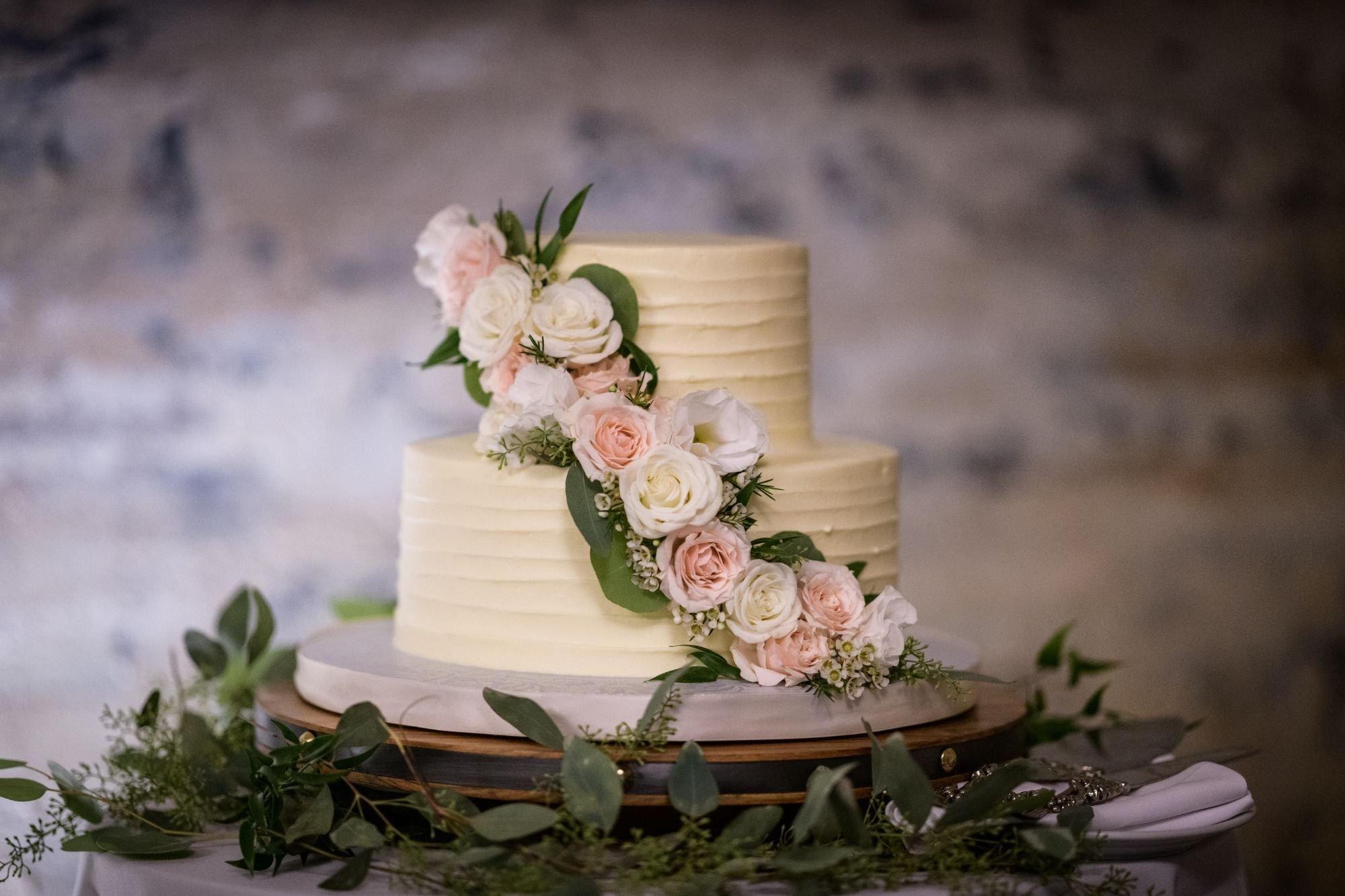 carousel-hero-element image-0